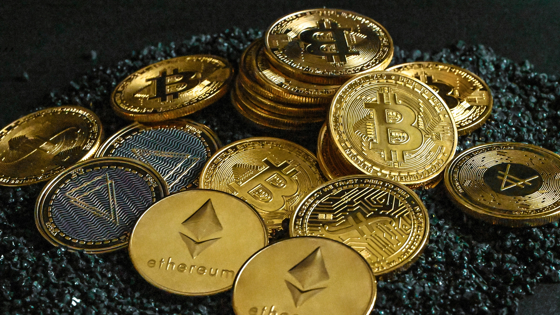 Japani tunnustaa kryptovaluutat laillisiksi taloudellisiksi tuotteiksi