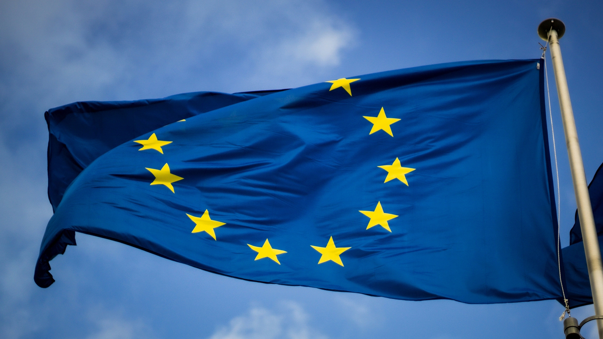 EU sakottaa Googlea 3,45 miljardilla dollarilla mainosteknologiaan liittyvien käytäntöjen vuoksi